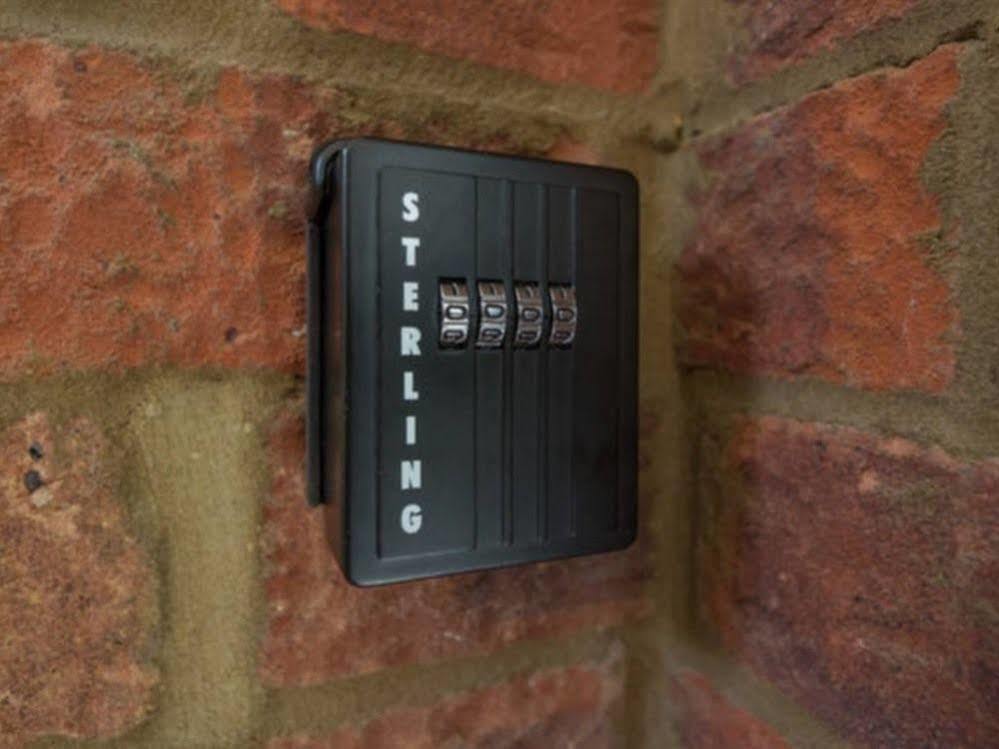 Armitage Way - Perfect To Self Isolate Apartment Cambridge (Cambridgeshire)
